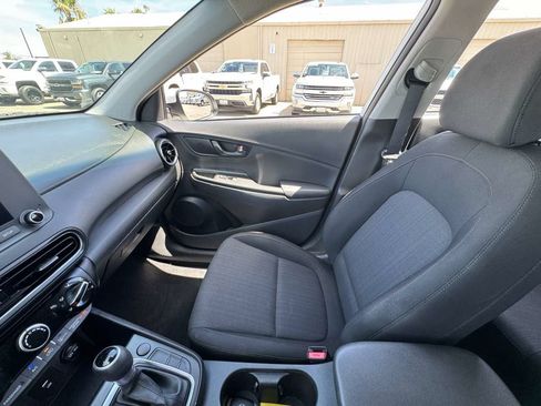 Used 2023 Hyundai Kona SEL FWD image 34