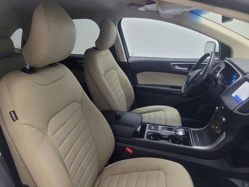Used 2019 Ford Edge SEL image 21