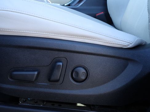 Used 2022 Kia Telluride EX w/ EX Premium Package image 20