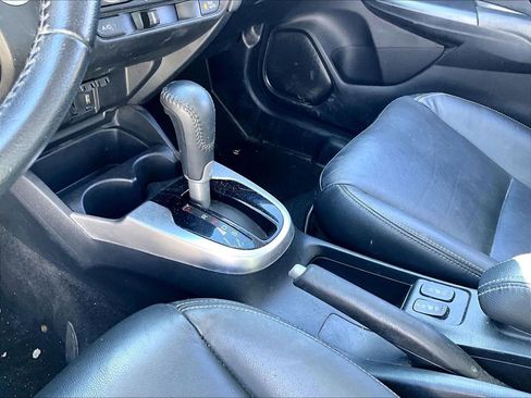 Used 2017 Honda Fit EX-L image 12