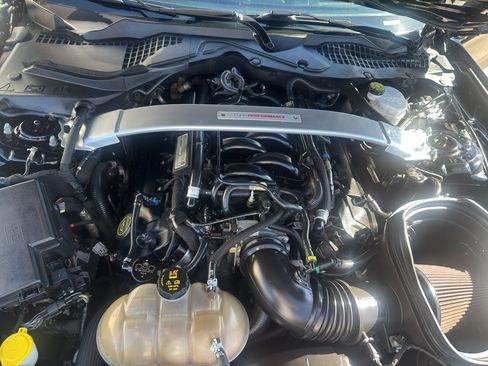 Used 2018 Ford Mustang Shelby GT350 w/ Electronics Package image 7