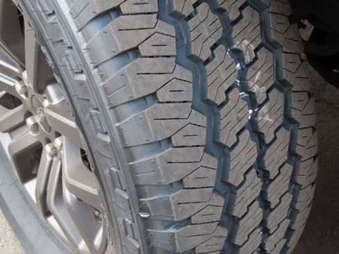 Used 2022 Ford F150 Tremor w/ Equipment Group 402A High image 10