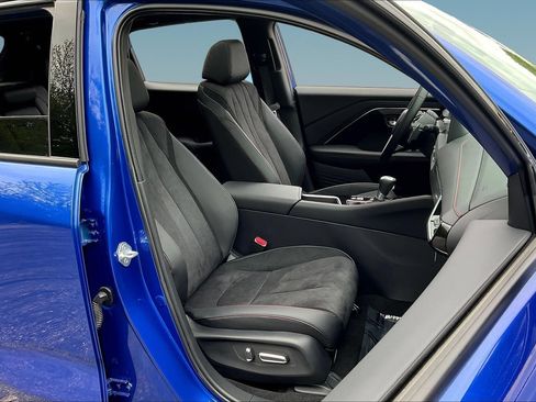 Used 2025 Acura ADX A-Spec AWD/4WD image 28