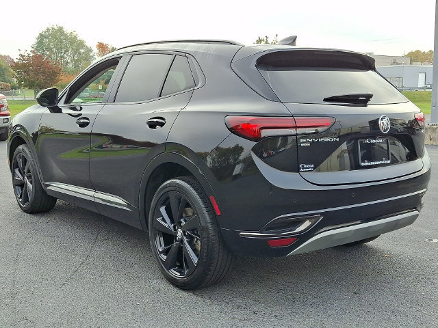 Used 2023 Buick Envision Essence w/ Sport Touring Package AWD/4WD image 7