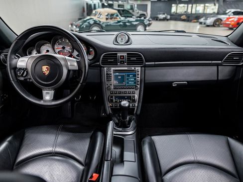 Used 2005 Porsche 911 Carrera S RWD image 12