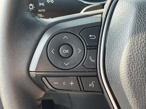 Used 2018 Toyota Camry SE w/ Audio Package FWD image 36