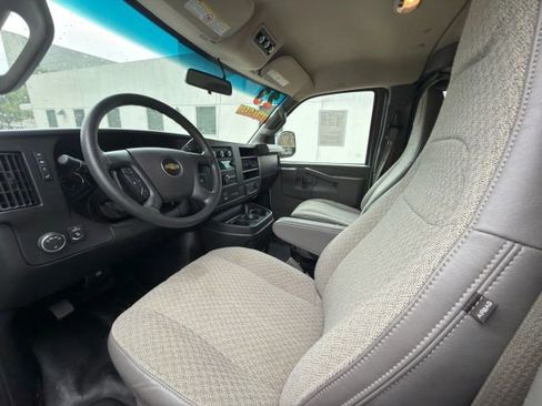 Used 2023 Chevrolet Express 3500 LS image 17