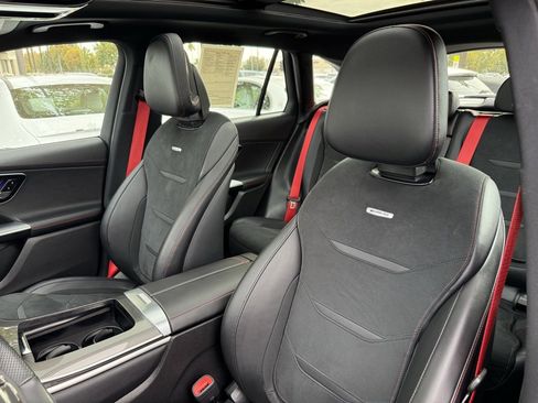 Used 2025 Mercedes-Benz GLC 43 AMG 4MATIC image 13