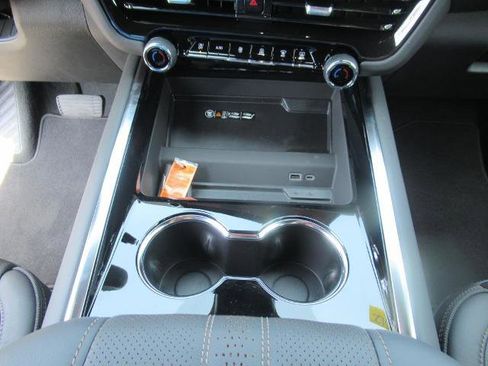 New 2025 Chevrolet Tahoe High Country image 21