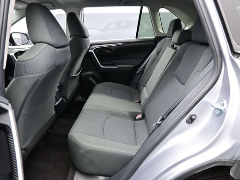 Used 2025 Toyota RAV4 LE AWD/4WD image 24