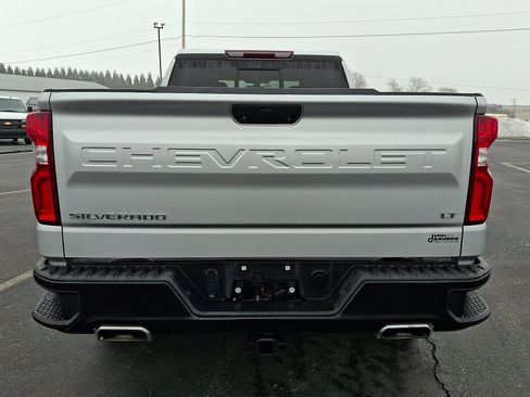 Used 2022 Chevrolet Silverado 1500 LT Trail Boss w/ Convenience Package II image 5