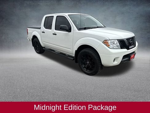 Used 2020 Nissan Frontier SV w/ Midnight Edition Floor Mats image 9