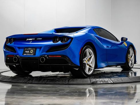 Used 2023 Ferrari F8 Tributo RWD image 23