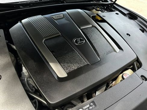 Used 2018 Lexus LS 500 w/ Interior Upgrade Package RWD image 36