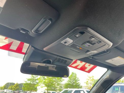 Used 2025 Toyota 4Runner SR5 image 19