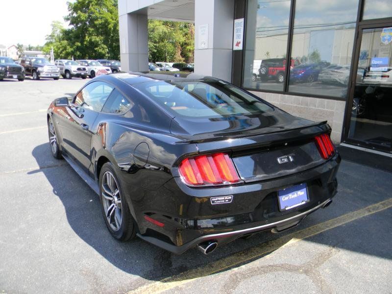 Used 2016 Ford Mustang GT Premium RWD image 8