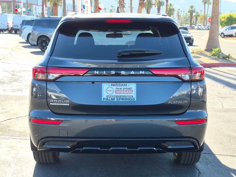 New 2026 Nissan Rogue Platinum AWD/4WD image 4