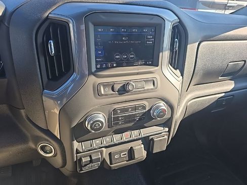 Used 2025 GMC Sierra 1500 Pro w/ Pro Value Package image 19