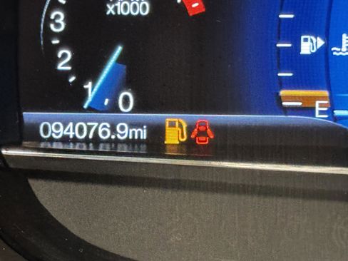 Used 2018 Ford Explorer Limited w/ Equipment Group 301A image 18