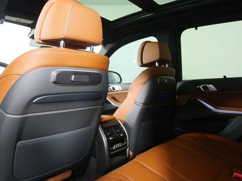 Certified 2025 BMW X5 M60i image 19
