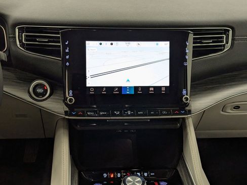 Used 2023 Jeep Wagoneer Series III w/ Preferred Equipment Group image 29