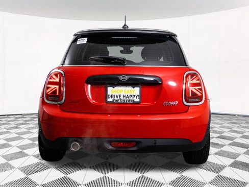 Used 2020 MINI Cooper 2-Door Hardtop image 14