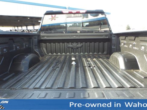 Used 2022 Chevrolet Silverado 2500 LTZ w/ LTZ Convenience Package image 5