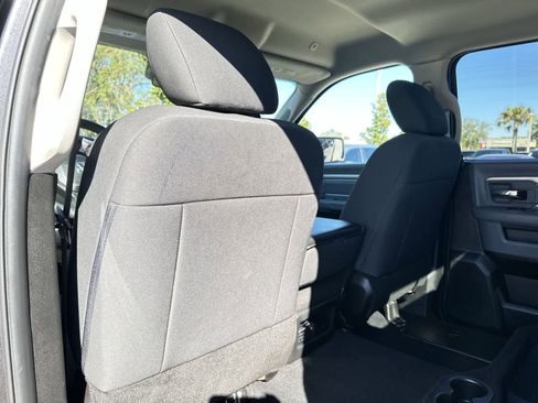 Used 2019 RAM 1500 Classic Warlock image 14