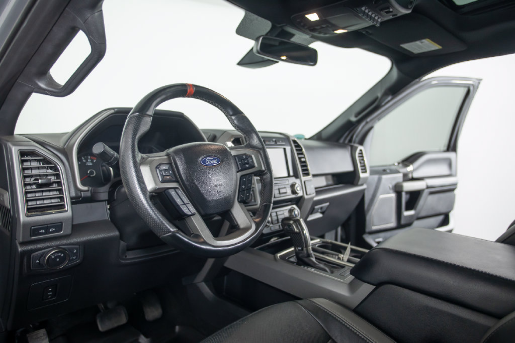 Used 2018 Ford F150 Raptor w/ Equipment Group 802A Luxury AWD/4WD image 5