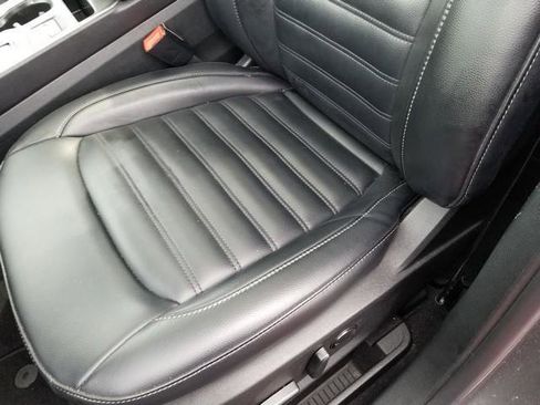 Used 2023 Ford Edge SEL w/ Convenience Package image 13