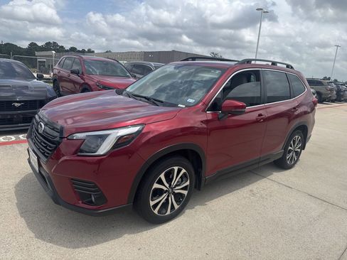 Used 2023 Subaru Forester Limited AWD/4WD image 1