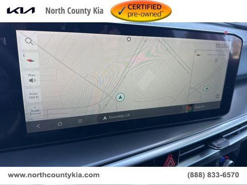 Certified 2025 Kia Sorento S image 8
