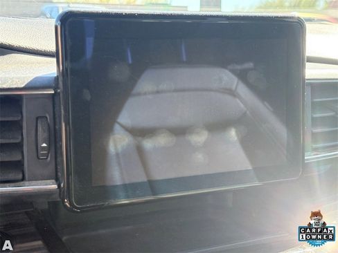 Used 2021 Ford Explorer Limited w/ Equipment Group 301A image 10