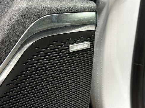 New 2026 GMC Acadia Elevation w/ Elevation Premium Package image 18