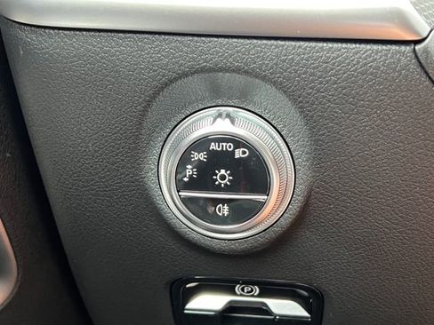 Used 2024 Mercedes-Benz C 43 AMG 4MATIC Sedan image 24