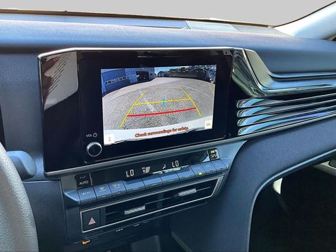 Used 2025 Toyota Camry LE FWD image 29