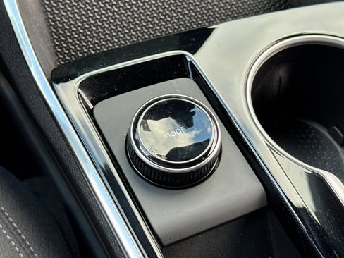 Used 2026 Chevrolet Equinox LT w/ Safety and Technology Package image 31