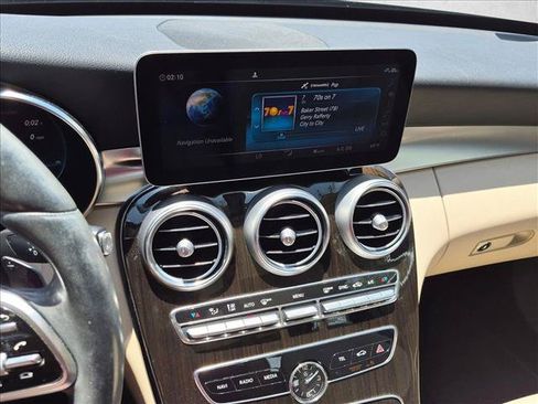 Used 2021 Mercedes-Benz C 300 4MATIC Sedan image 8