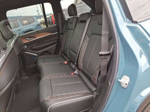 New 2026 Jeep Grand Cherokee Summit AWD/4WD image 20