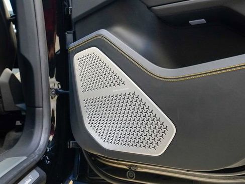 Used 2022 Lamborghini Urus image 86