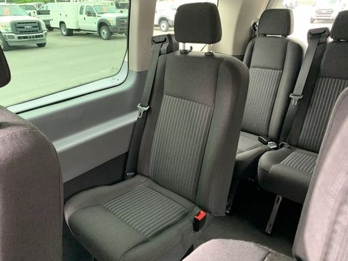 Used 2016 Ford Transit 350 XL RWD image 29