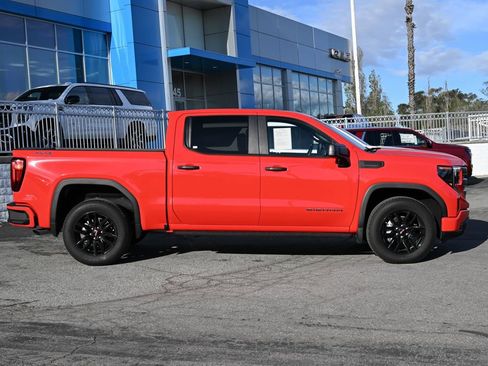 Used 2024 GMC Sierra 1500 Pro w/ Graphite Edition AWD/4WD image 4