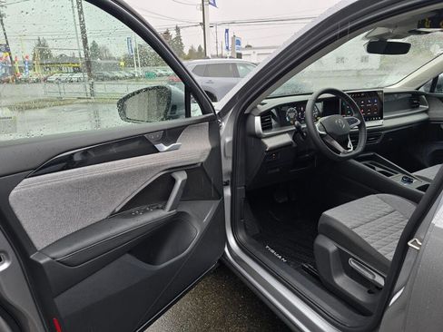 New 2026 Volkswagen Tiguan S AWD/4WD image 31