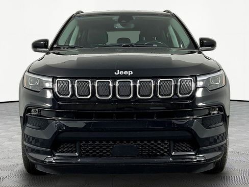 Used 2022 Jeep Compass Limited w/ Elite Group AWD/4WD image 2
