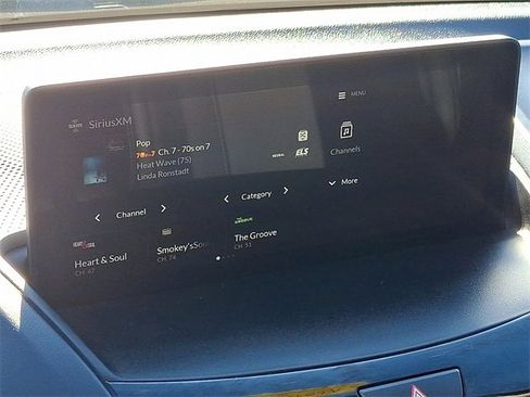 Used 2023 Acura RDX w/ Technology Package image 18