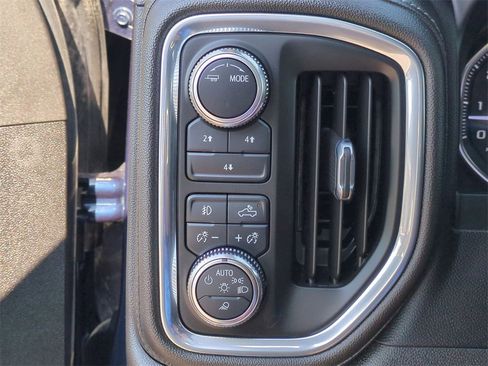 Certified 2023 GMC Sierra 2500 SLE w/ SLE Value Package; image 17