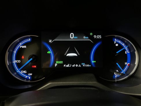 Certified 2025 Toyota RAV4 XLE AWD/4WD image 16