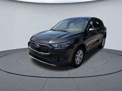 Used 2024 Ford Escape Active AWD/4WD image 8