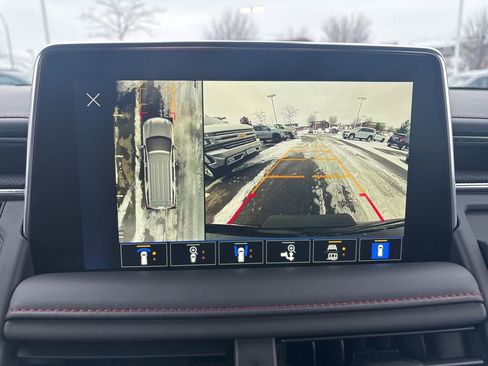 Used 2024 Chevrolet Suburban RST image 28