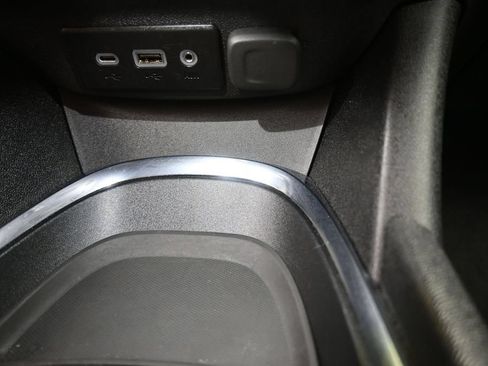 Used 2024 Chevrolet Malibu LT FWD image 9